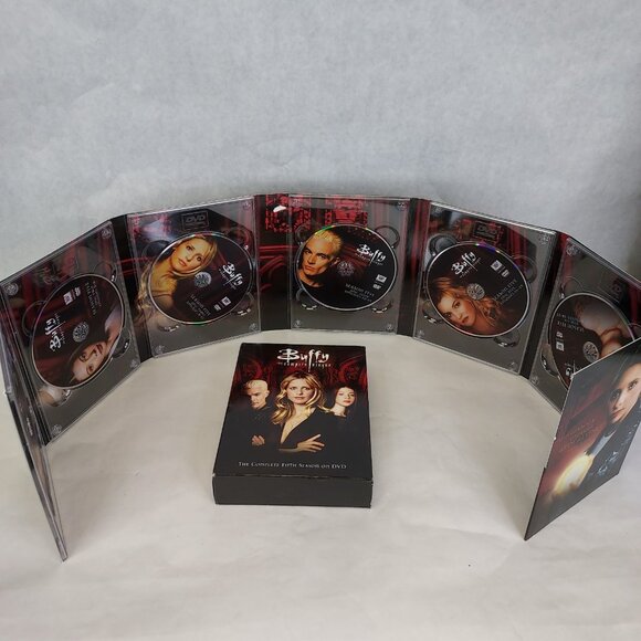 Buffy the Vampire Slayer Complete Series DVD Box Set Seasons 1-7 39-Disc Fox - Picture 7 of 9